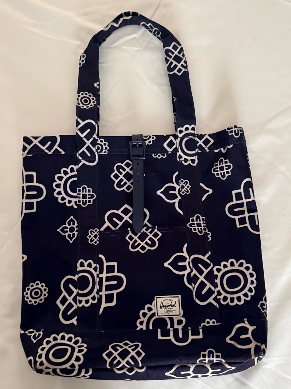 Herschel Market Tote